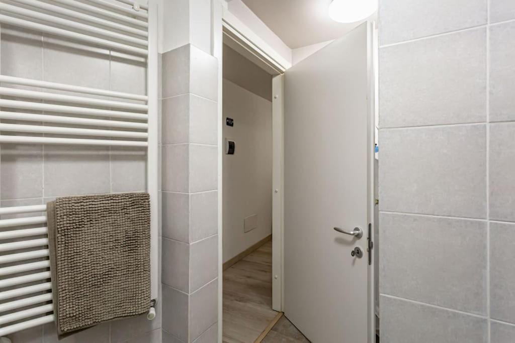 Apartment Adorno 2 - Affitti Brevi Italia Genua Exterior foto