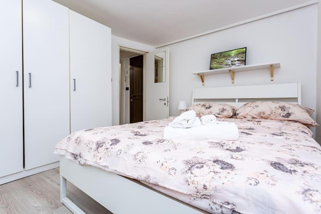 Apartment Adorno 2 - Affitti Brevi Italia Genua Exterior foto